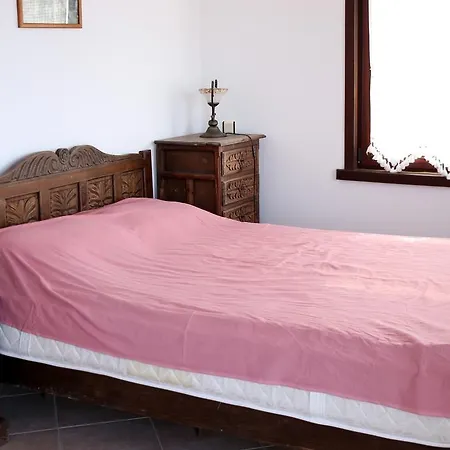 Important Group | Bd462 4 Bedroom Pool يالِكافاك