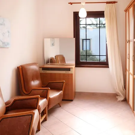 Important Group | Bd462 4 Bedroom Pool فيلة